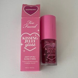 Too Faced Kissing Jelly Gloss - Raspberry